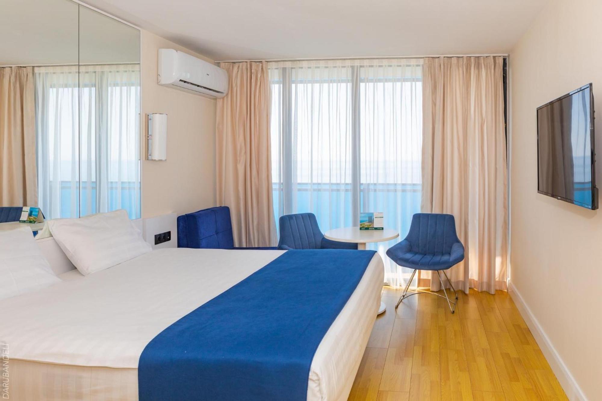 Panorama Sea View Central City Batumi & Aparthotel Екстериор снимка